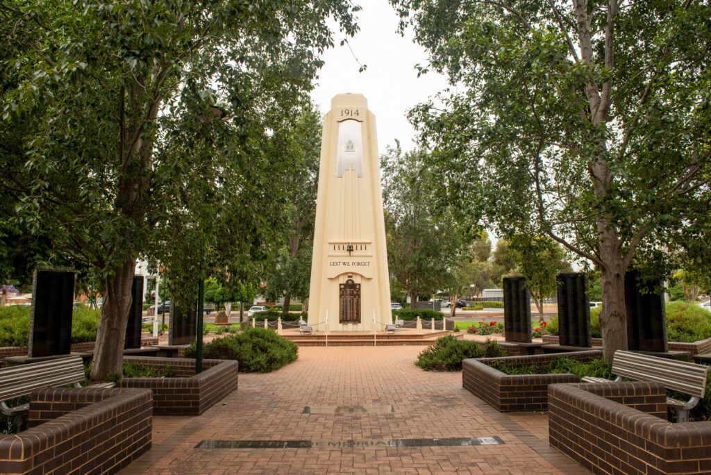 cenotaph-in-griffith-memorial-park
